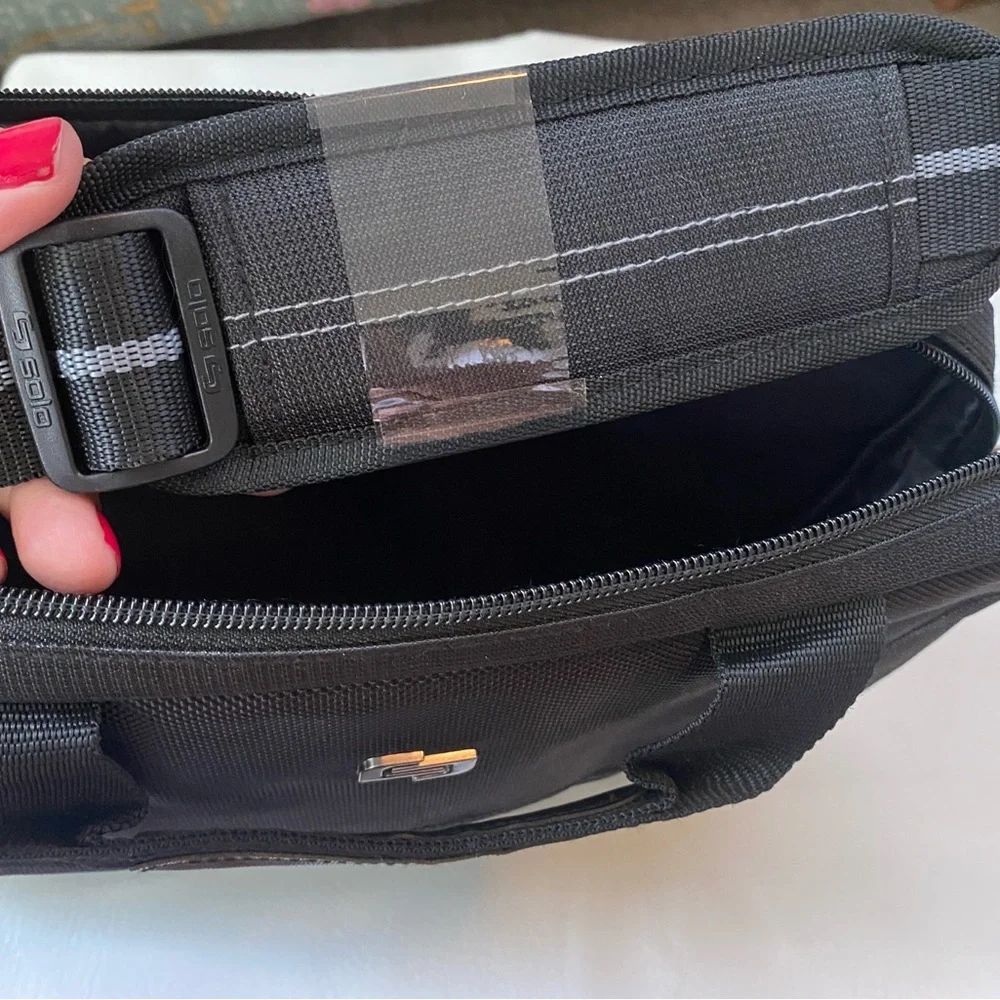 Solo New York Flatiron Bag